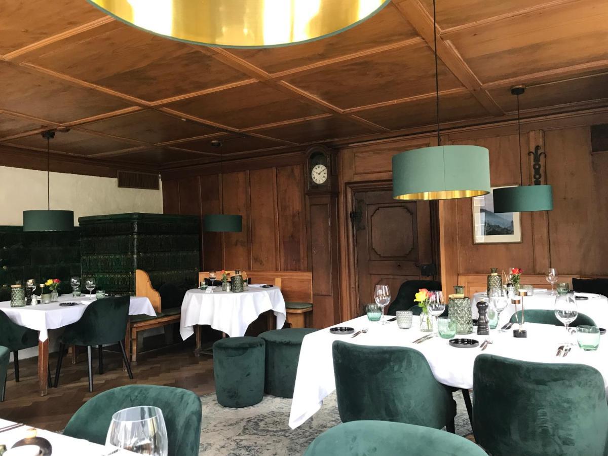 Gasthaus zum Goldenen Kreuz Rafz Exterior foto